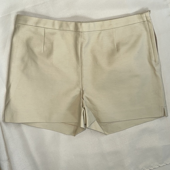 H&M Pants - NEW H&M Beige/Tan Casual Shorts